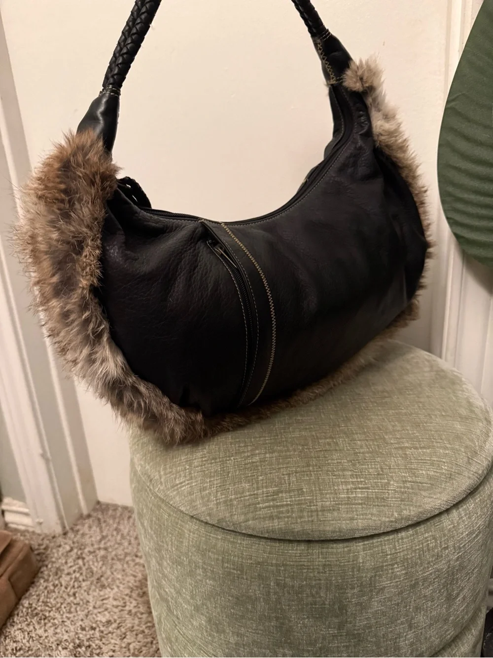 Vintage Maxx New York Black Leather Faux Fur Trim Hobo Shoulder Bag Y2K